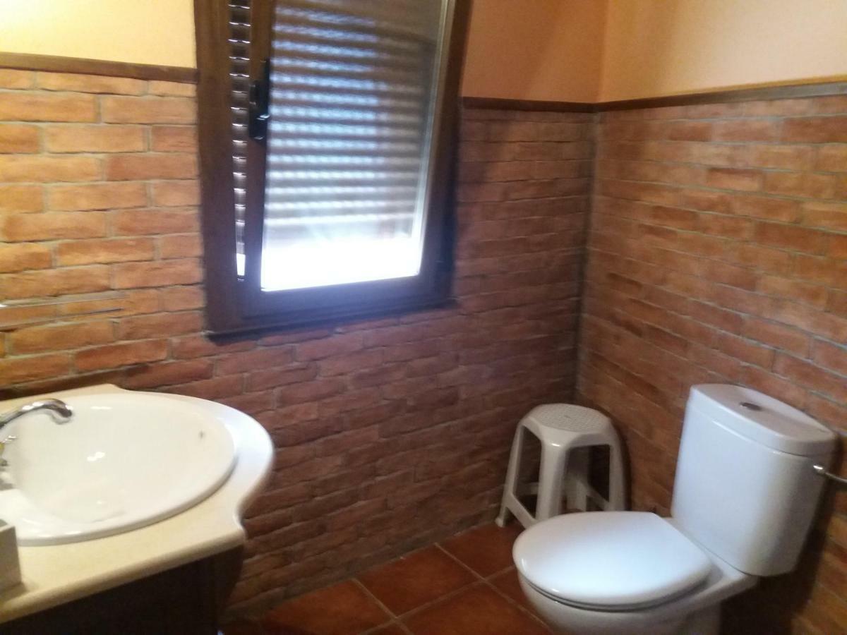 Casa Rural El Cano De Abajo 알데아누에바 델 카미노 외부 사진